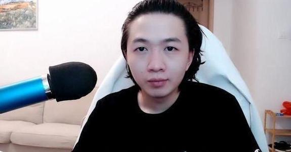 吕德华和吕布的铭文出装有哪些区别与推荐？