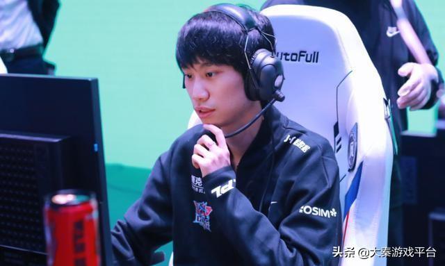 LOL中有哪些比较骚的ID？如何选择一个个性化的游戏昵称？