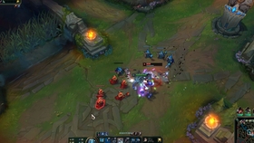 大乱斗女枪出装顺序是什么？如何选择最佳装备？