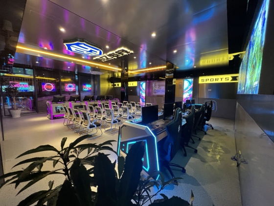 14岁可以选择哪些电竞学校进行学习? 14岁可以选择哪些电竞学校进行学习?